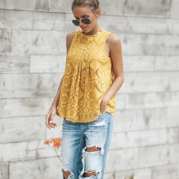 Sunflower Lace Top - Picture 2 of 5